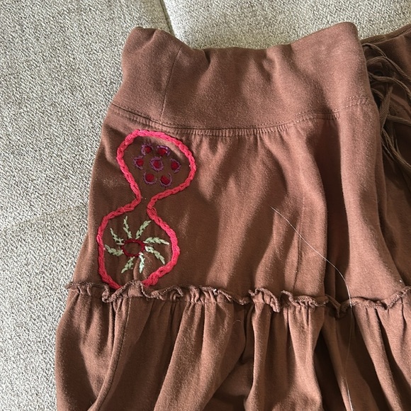 FREE PEOPLE VINTAGE FLOWER POWER BOHO EMBROIDERED BROWN SKIRT SIZE L - Picture 4 of 11
